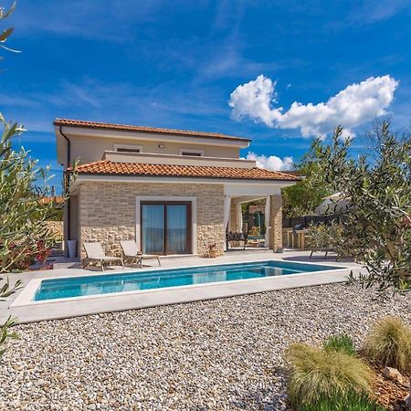 Holiday House Villa Andro Pinezići Kültér fotó